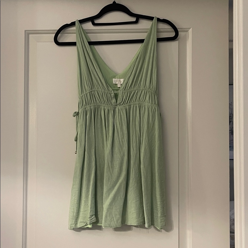 Light Green Sleeveless Dress